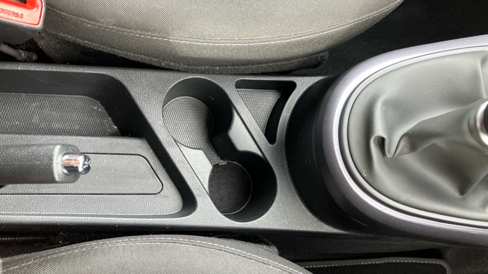 Hyundai i10 1.0 [63] Premium 5dr [Nav] Petrol Hatchback - Image 28