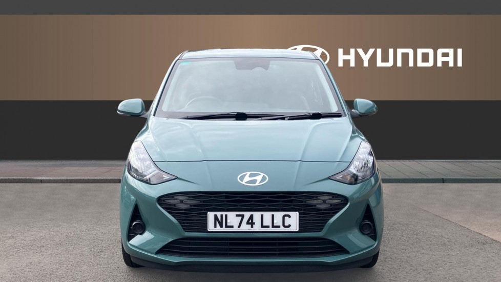 Hyundai i10 1.0 [63] Advance 5dr [Nav] Petrol Hatchback - Image 3