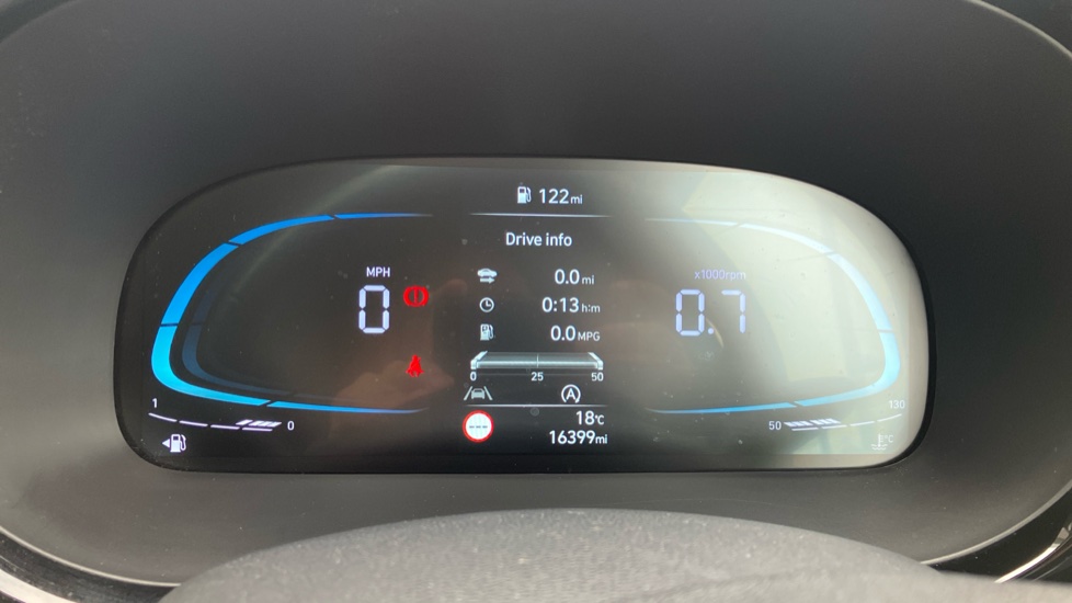 Hyundai i10 1.0 [63] Advance 5dr [Nav] Petrol Hatchback - Image 18