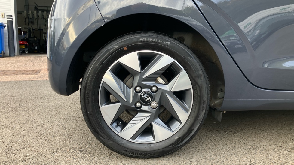Hyundai i10 1.0 [63] Advance 5dr Auto [Nav] Petrol Hatchback - Image 7