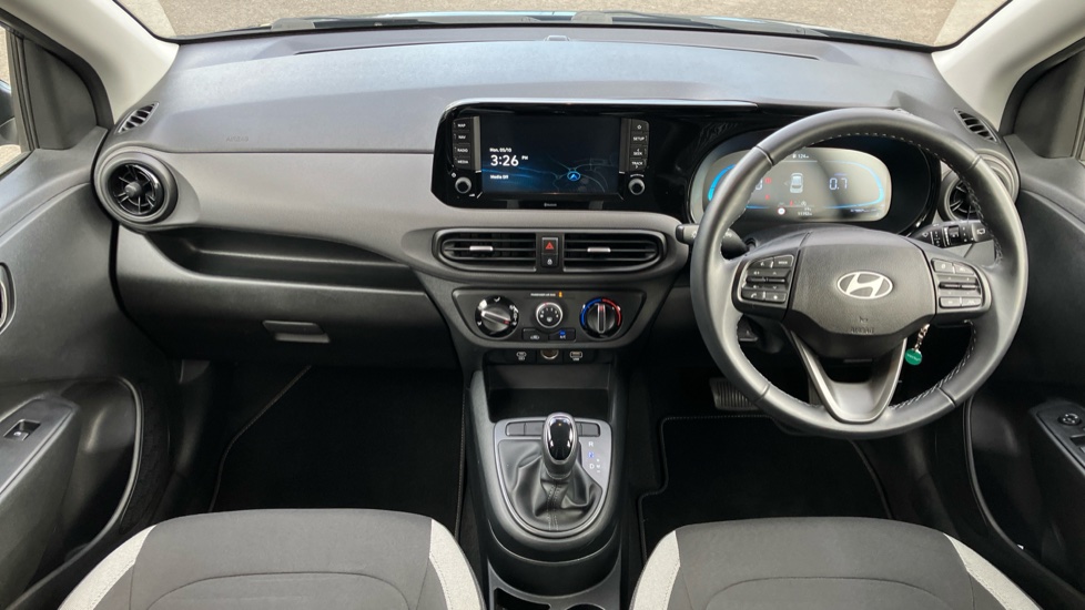 Hyundai i10 1.0 [63] Advance 5dr Auto [Nav] Petrol Hatchback - Image 10