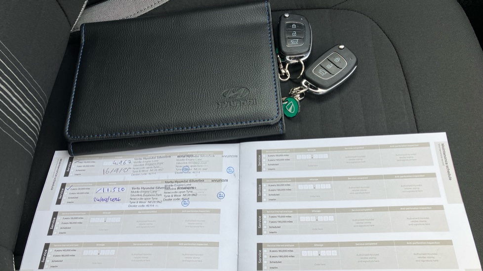 Hyundai i10 1.0 [63] Advance 5dr Auto [Nav] Petrol Hatchback - Image 19