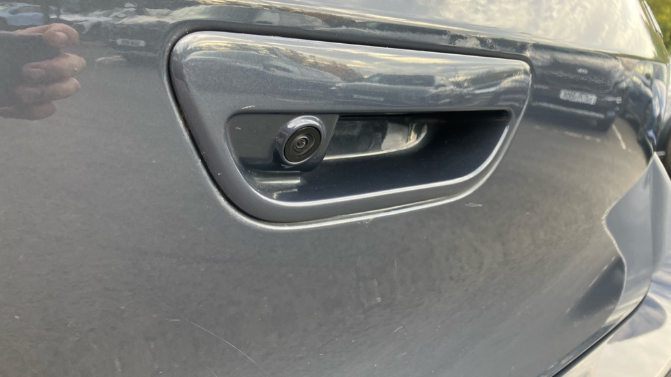 Hyundai i10 1.0 [63] Advance 5dr Auto [Nav] Petrol Hatchback - Image 25
