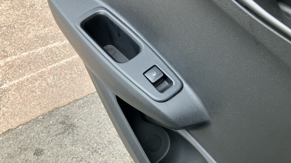 Hyundai i10 1.0T [90] N Line 5dr [Nav] Petrol Hatchback - Image 28
