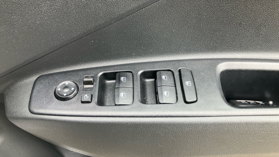 Hyundai i10 1.0T [90] N Line 5dr [Nav] Petrol Hatchback - Image 29