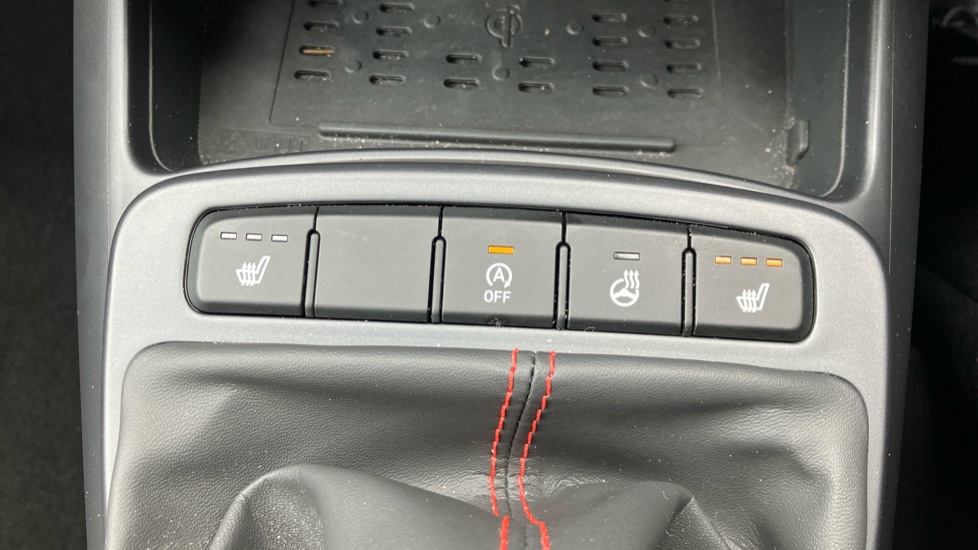 Hyundai i10 1.0T [90] N Line 5dr [Nav] Petrol Hatchback - Image 32