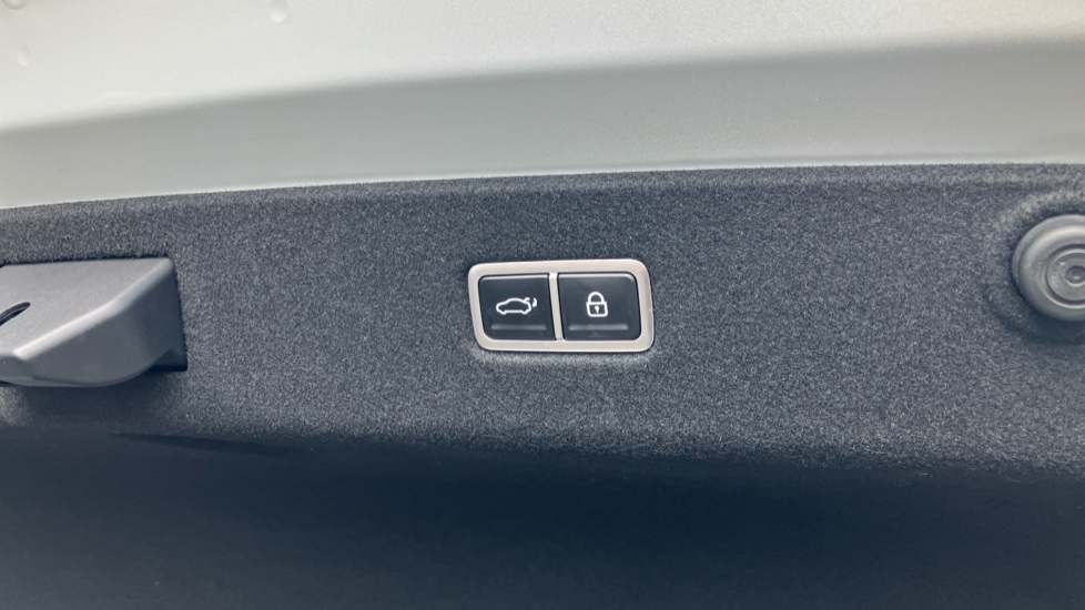 Hyundai IONIQ 6 239kW First Edition 77kWh 4dr AWD Auto Electric Saloon - Image 21