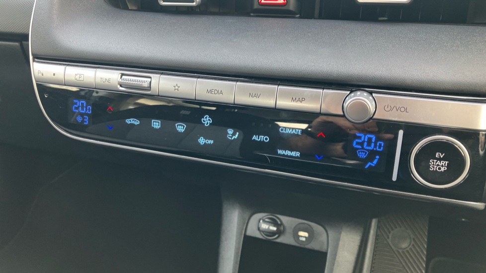 Hyundai IONIQ 5 160kW Premium 73 kWh 5dr Auto Electric Hatchback - Image 36