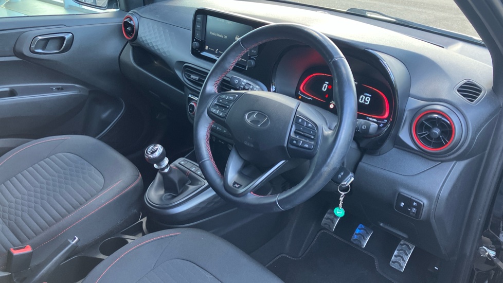 Hyundai i10 1.0 T-GDi N Line 5dr Petrol Hatchback - Image 11