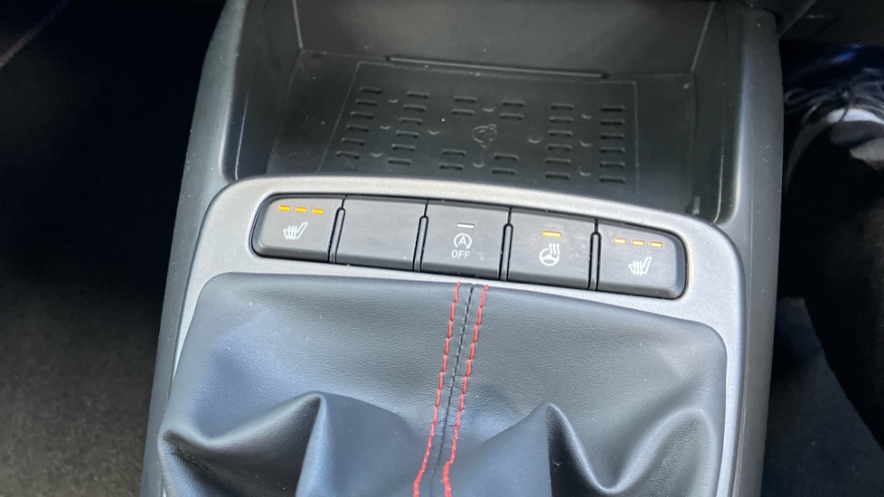 Hyundai i10 1.0 T-GDi N Line 5dr Petrol Hatchback - Image 32