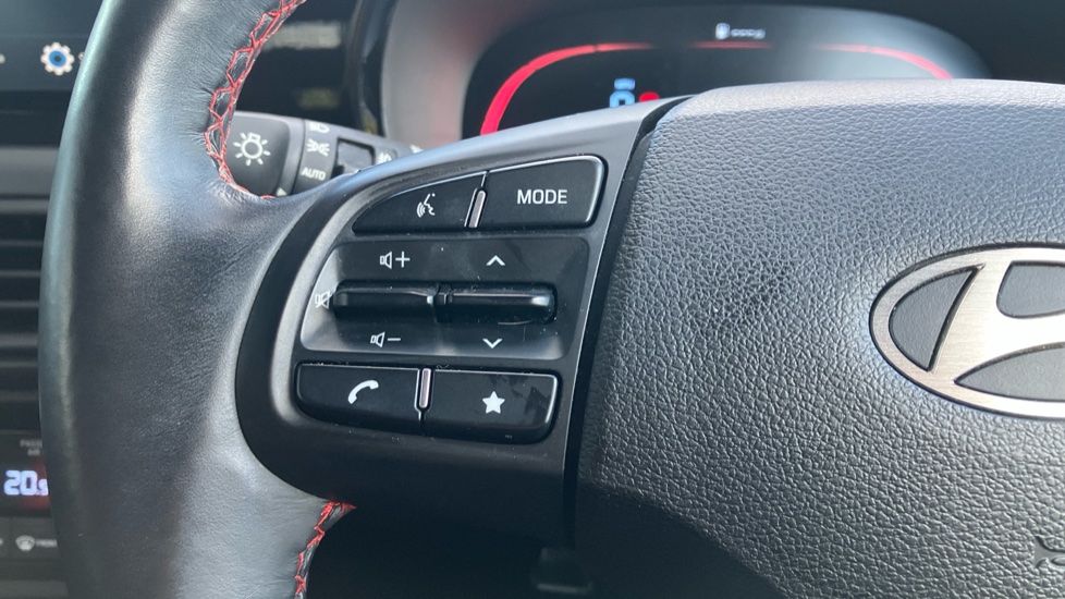 Hyundai i10 1.0 T-GDi N Line 5dr Petrol Hatchback - Image 35