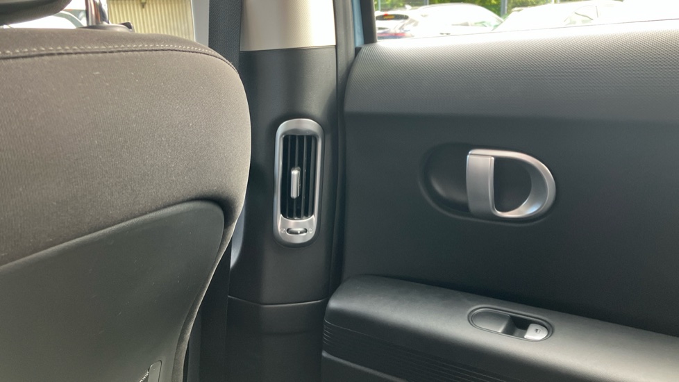 Hyundai IONIQ 5 125kW SE Connect 58 kWh 5dr Auto Electric Hatchback - Image 29
