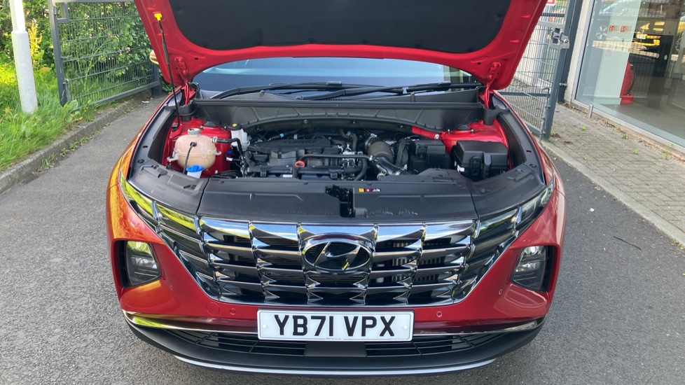 Hyundai TUCSON 1.6 TGDi 48V MHD Premium 5dr 2WD DCT Petrol Estate - Image 8