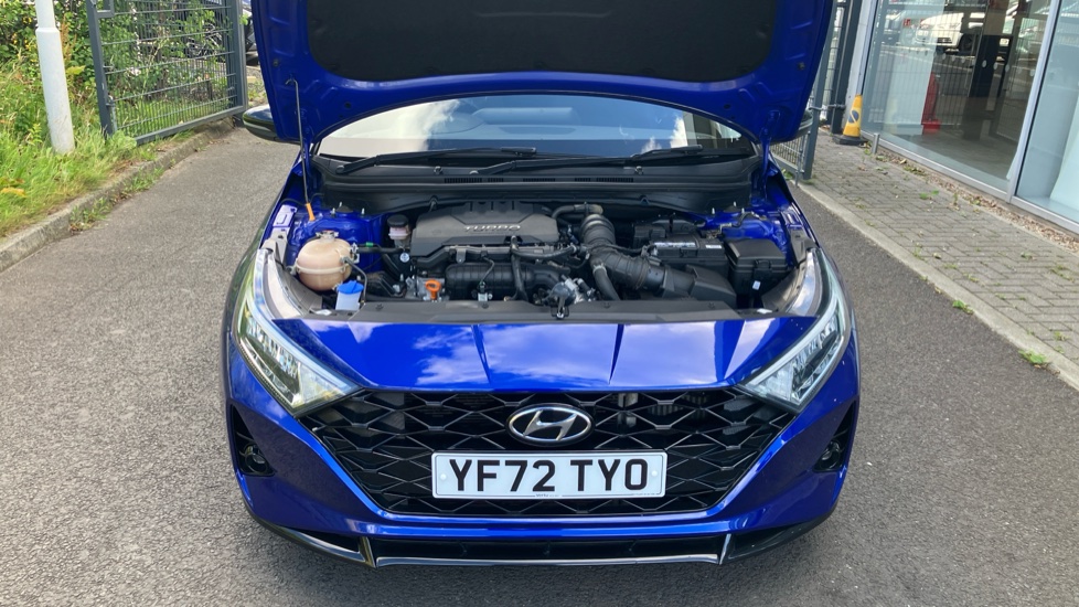 Hyundai i20 1.0T GDi 48V MHD Ultimate 5dr DCT Petrol Hatchback - Image 8