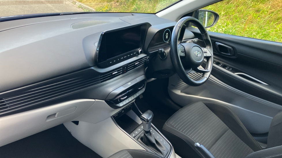 Hyundai i20 1.0T GDi 48V MHD Ultimate 5dr DCT Petrol Hatchback - Image 9