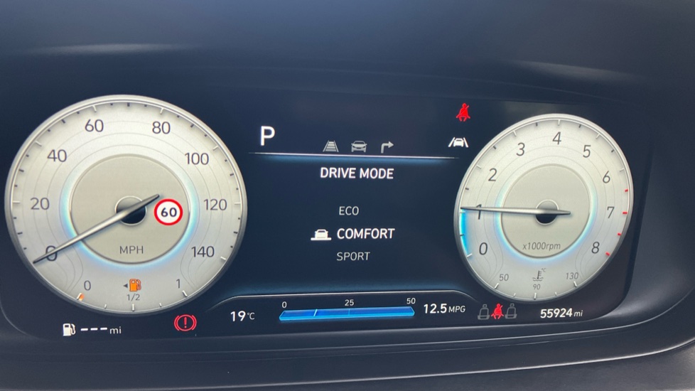 Hyundai i20 1.0T GDi 48V MHD Ultimate 5dr DCT Petrol Hatchback - Image 35