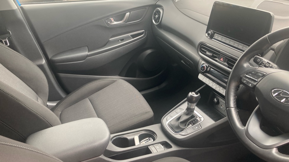 Hyundai KONA 1.6 GDi Hybrid Premium 5dr DCT Hybrid Hatchback - Image 14
