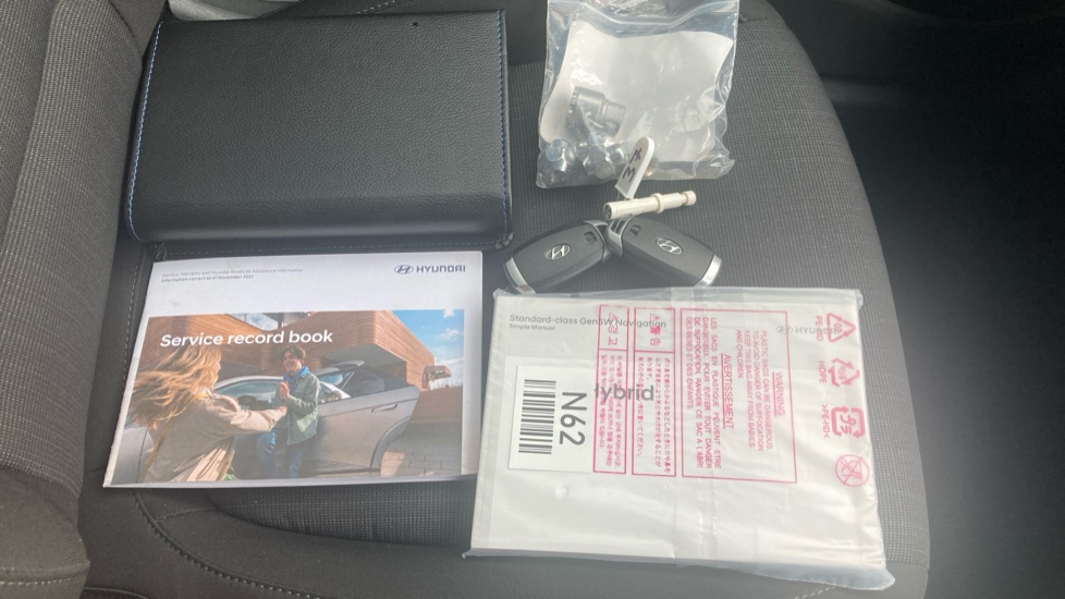 Hyundai KONA 1.6 GDi Hybrid Premium 5dr DCT Hybrid Hatchback - Image 19