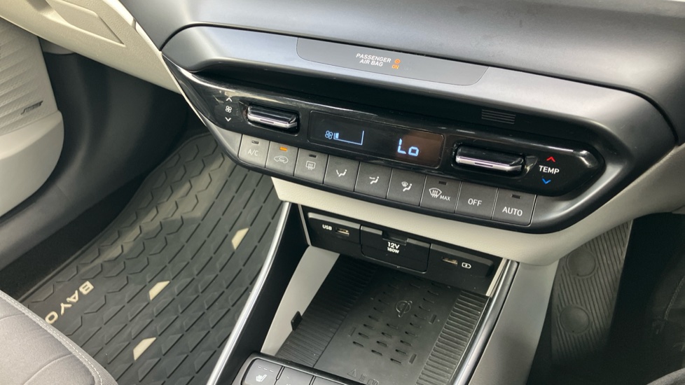 Hyundai BAYON 1.0 TGDi [120] 48V MHEV Ultimate 5dr Petrol Hatchback - Image 34