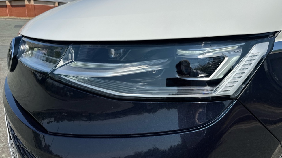 Volkswagen Multivan 1.5 TSI eHybrid Style 5dr LWB 4MOTION DSG Estate - Image 34