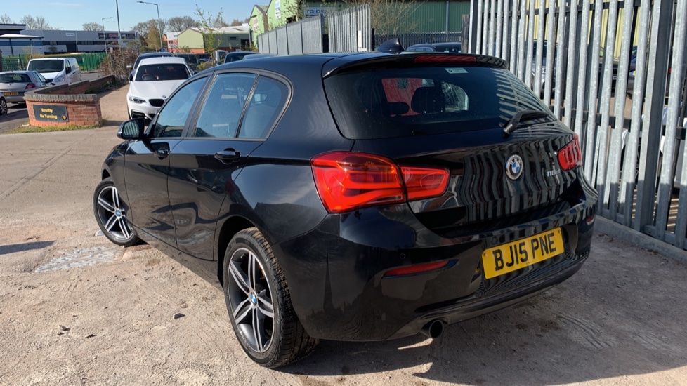 BMW 1 Series Black Manual Auction | DealerPX