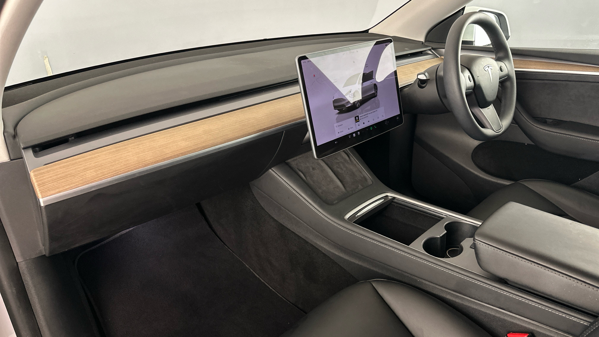 4020885 Long Range AWD 5dr Auto