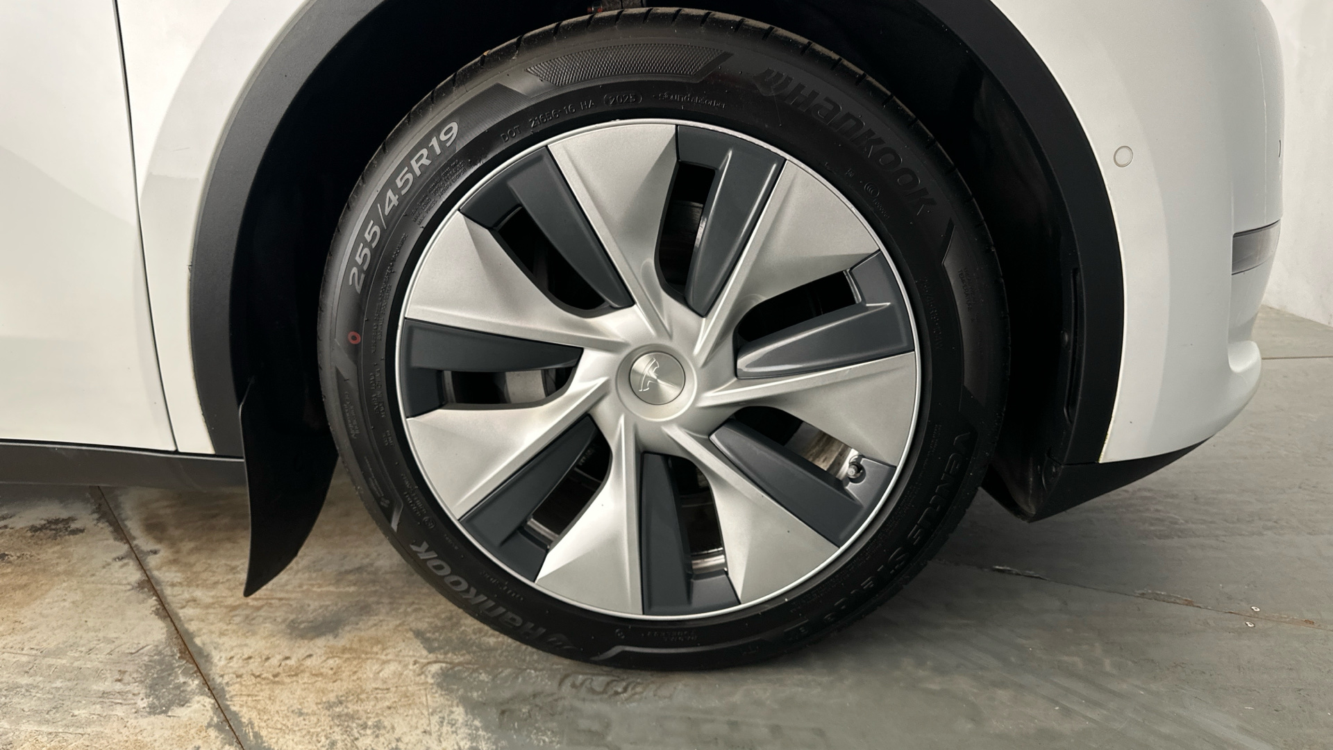 4020885 Long Range AWD 5dr Auto