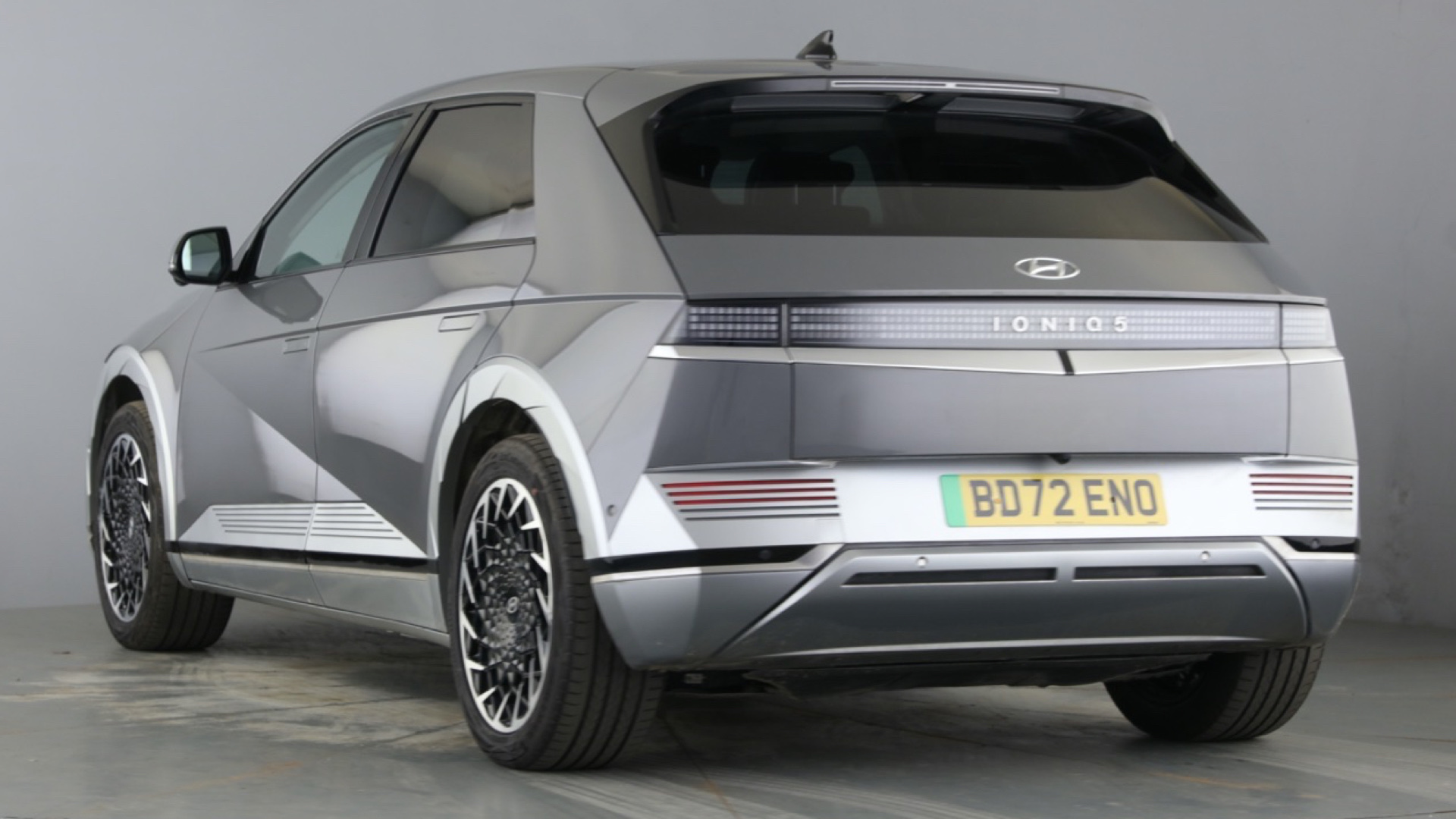 160kW Ultimate 73 kWh 5dr Auto [Tech] [2022]