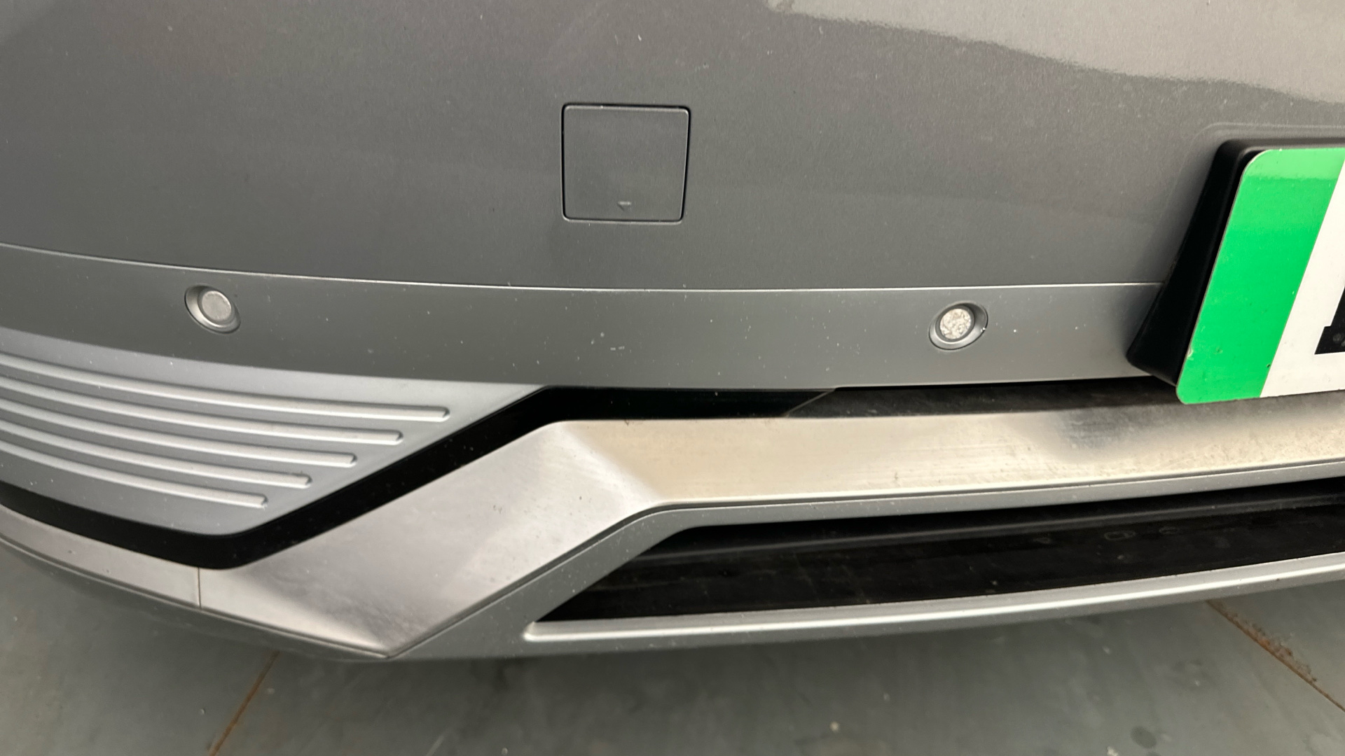 4049218 160kW Ultimate 73 kWh 5dr Auto [Tech]