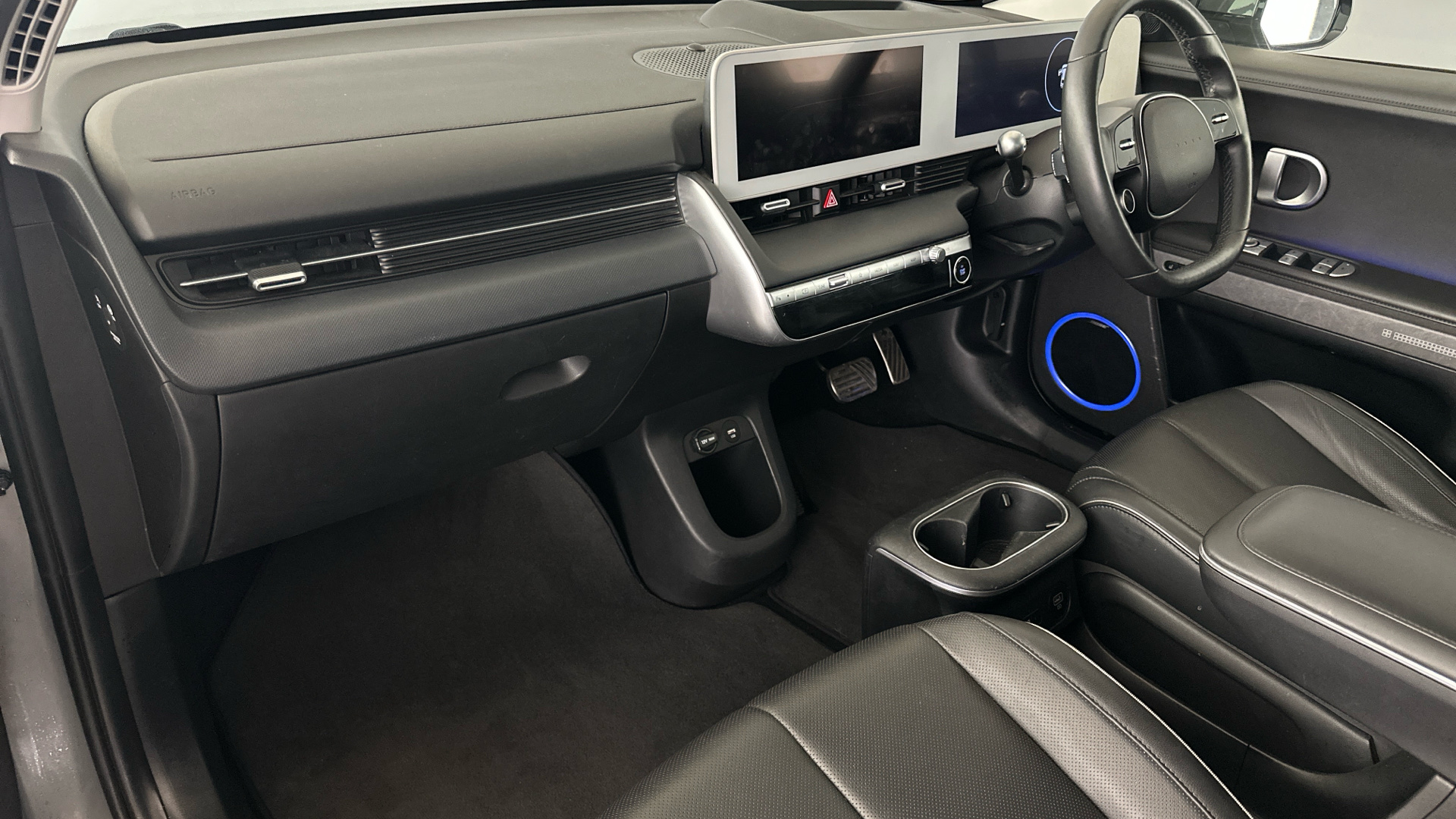 4049218 160kW Ultimate 73 kWh 5dr Auto [Tech]