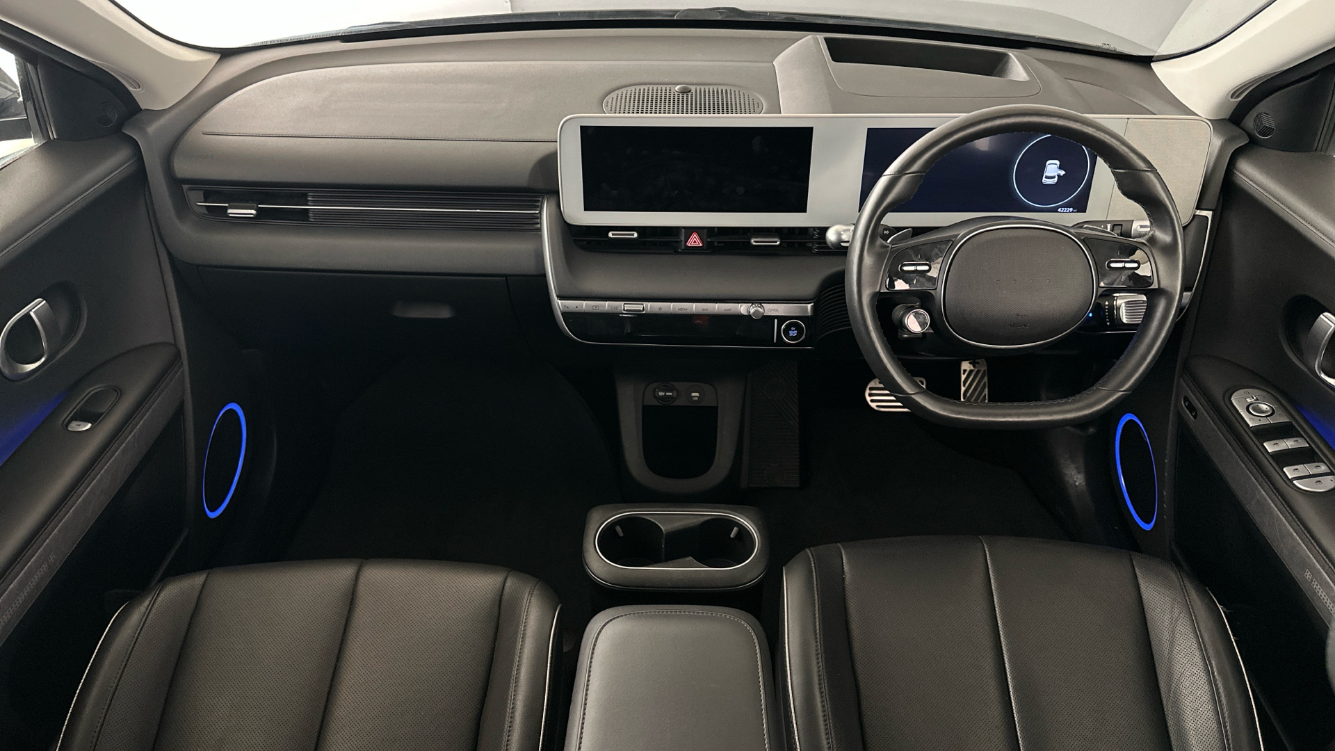 4049218 160kW Ultimate 73 kWh 5dr Auto [Tech]