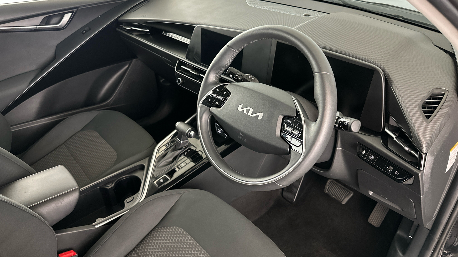 4020689 1.6 GDi Hybrid 2 5dr DCT