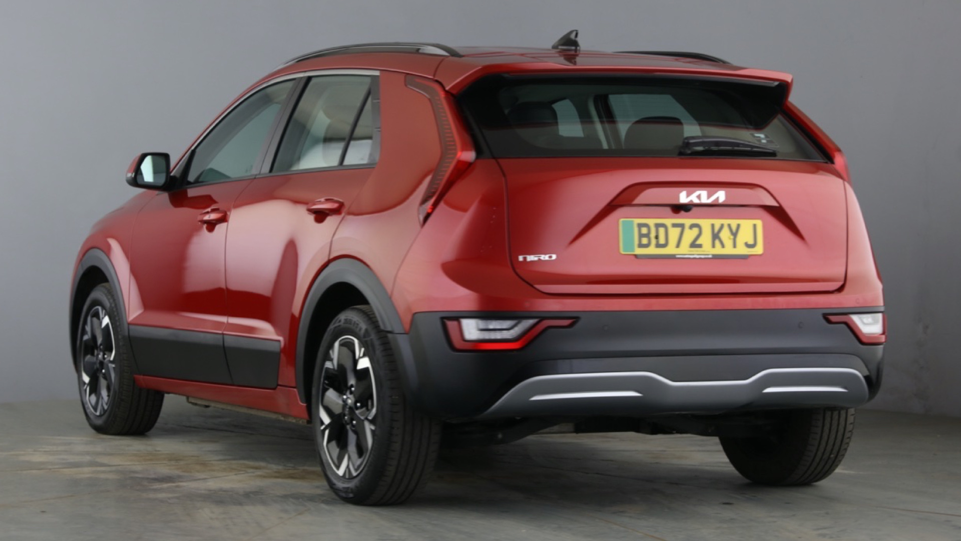 4021005 150kW 2 65kWh 5dr Auto