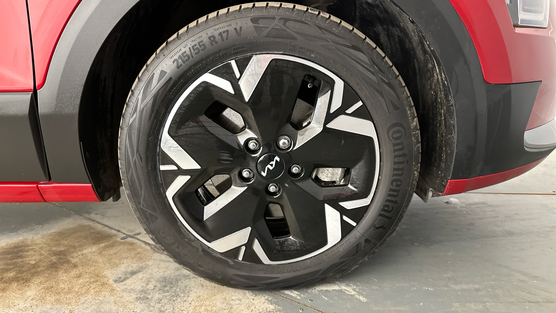 4021005 150kW 2 65kWh 5dr Auto