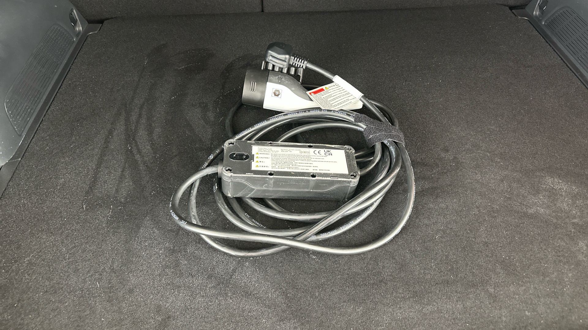 4021005 150kW 2 65kWh 5dr Auto