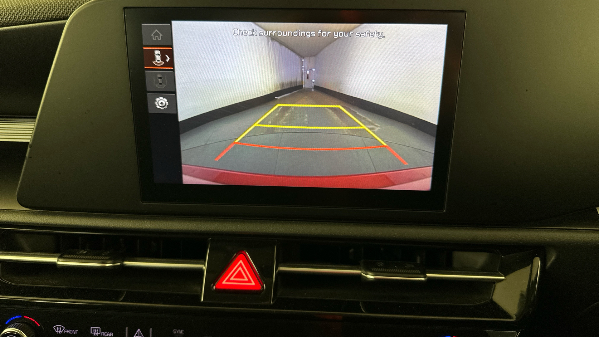 4021005 150kW 2 65kWh 5dr Auto