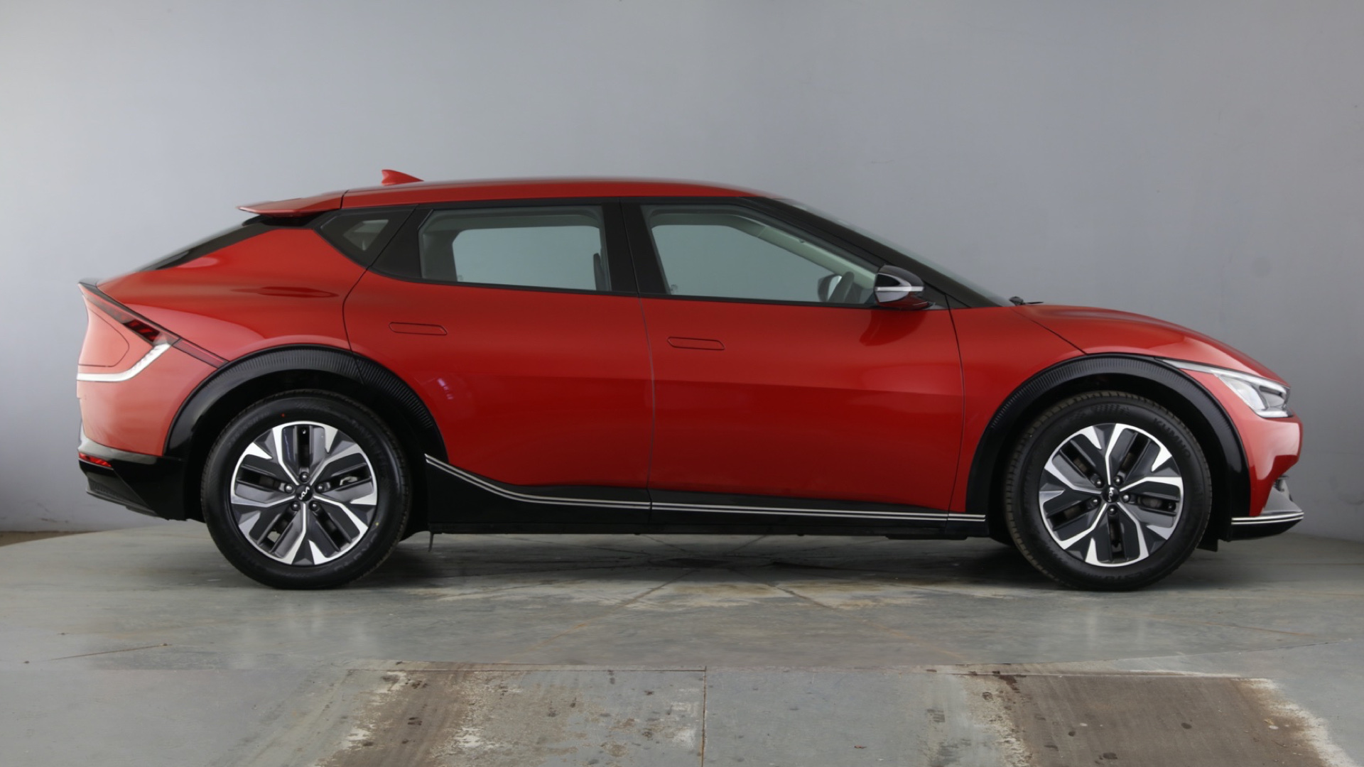 4021006 166kW Air 77.4kWh 5dr Auto