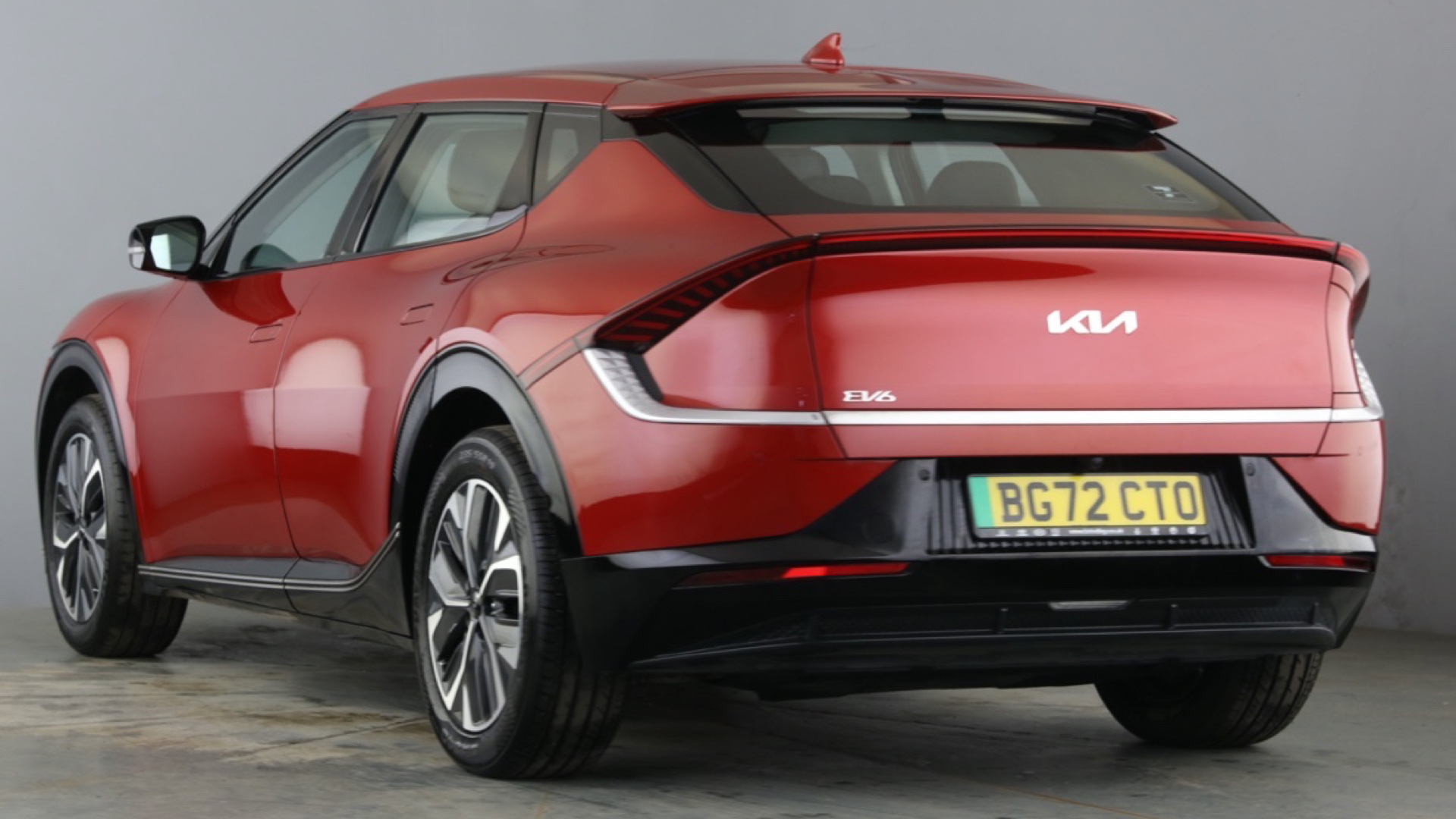 4021006 166kW Air 77.4kWh 5dr Auto