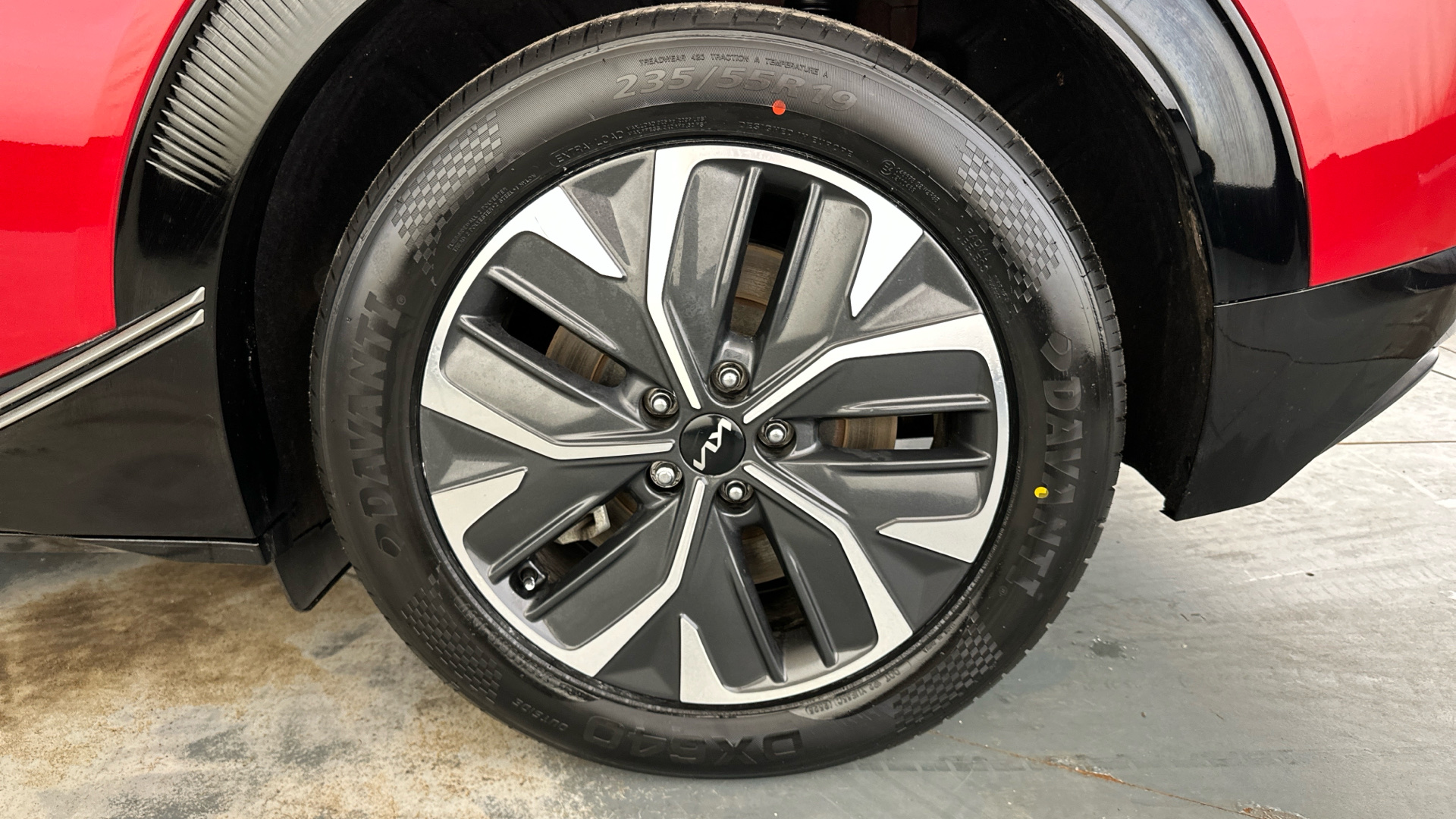 4021006 166kW Air 77.4kWh 5dr Auto