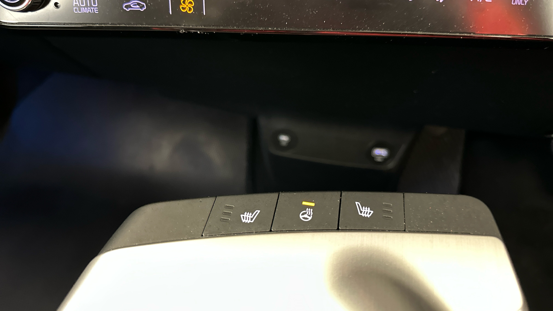 4021006 166kW Air 77.4kWh 5dr Auto