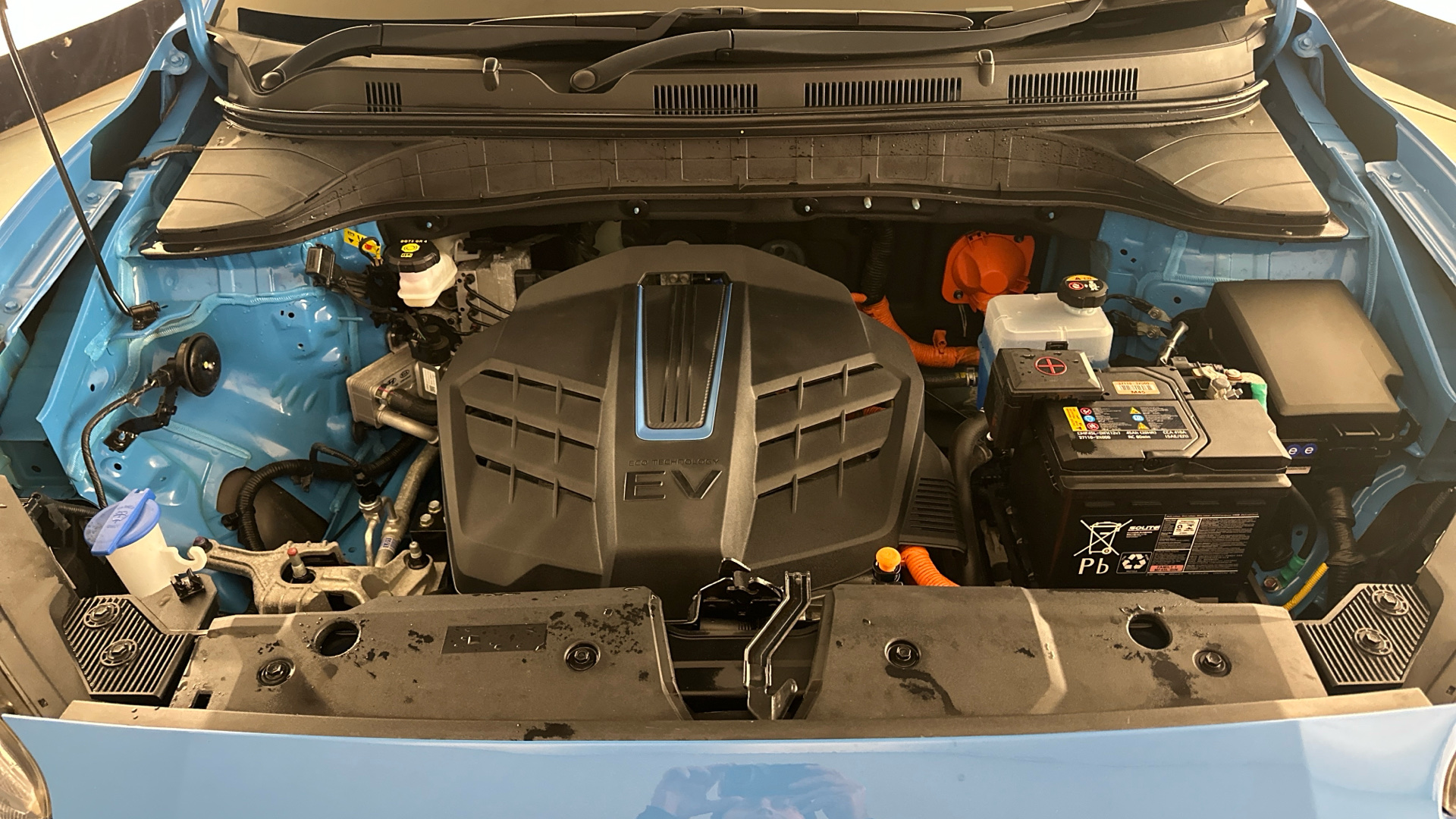 4027737 150kW Premium 64kWh 5dr Auto