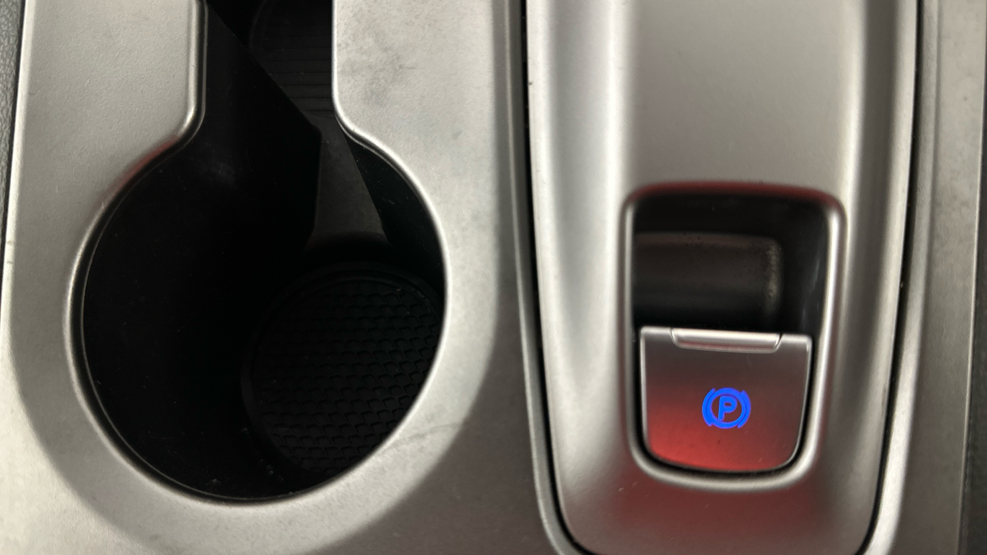 4027737 150kW Premium 64kWh 5dr Auto