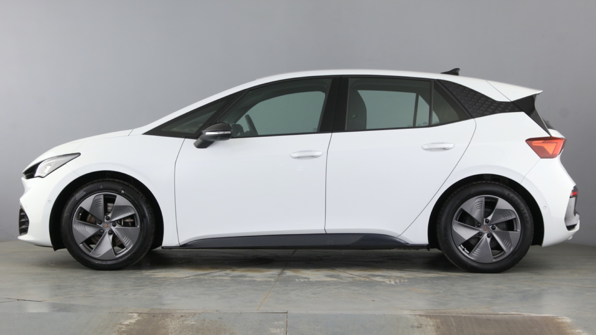 150kW V1 58kWh 5dr Auto [2023]