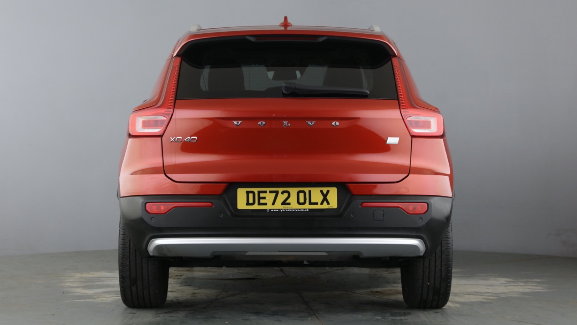 4020708 1.5 T5 Recharge PHEV Ultimate Bright 5dr Auto