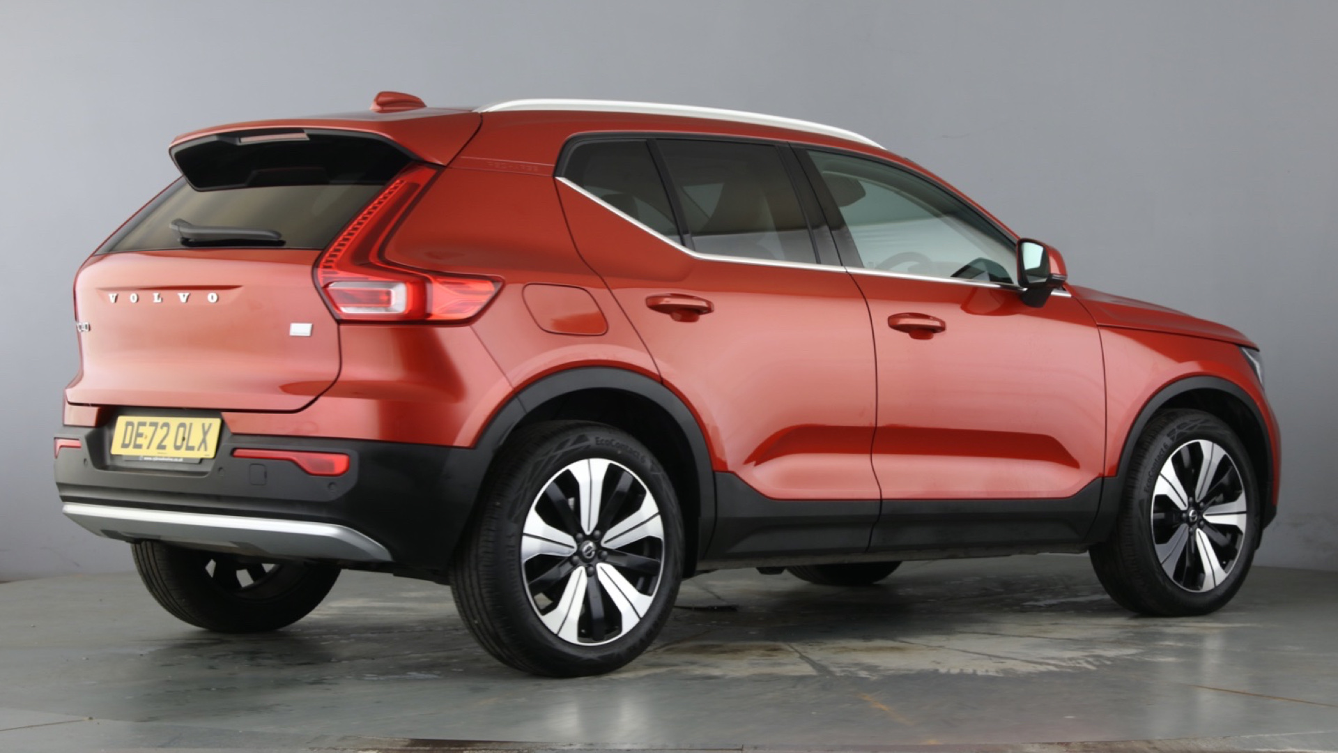 4020708 1.5 T5 Recharge PHEV Ultimate Bright 5dr Auto