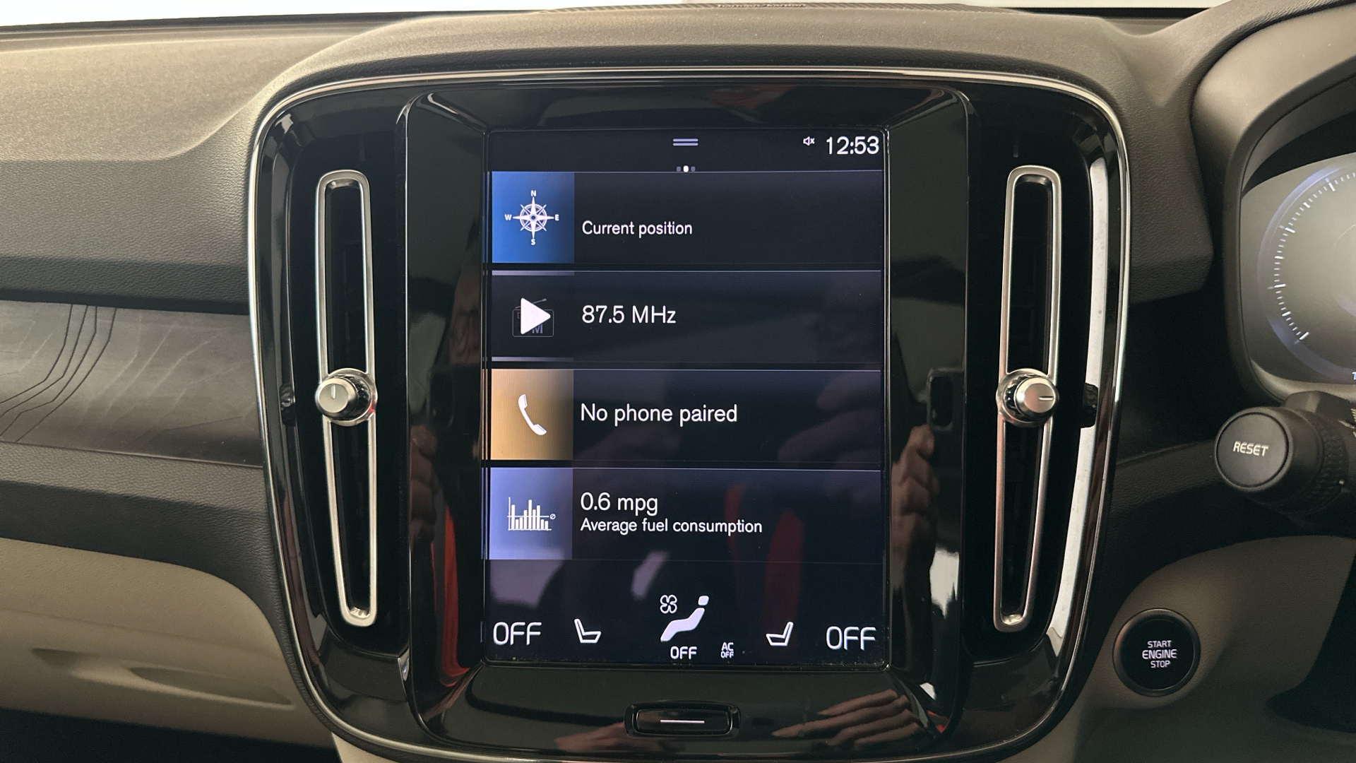 4020708 1.5 T5 Recharge PHEV Ultimate Bright 5dr Auto