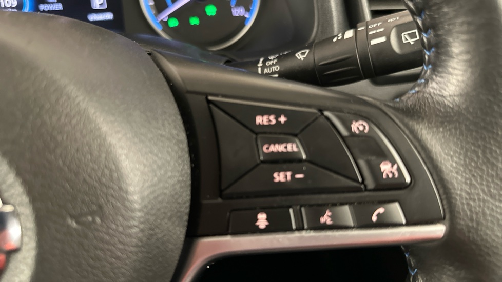 NISSAN LEAF Image 28