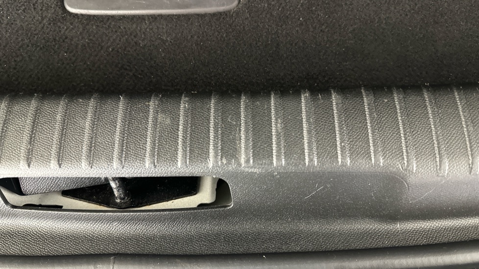 Vauxhall Mokka Scratch