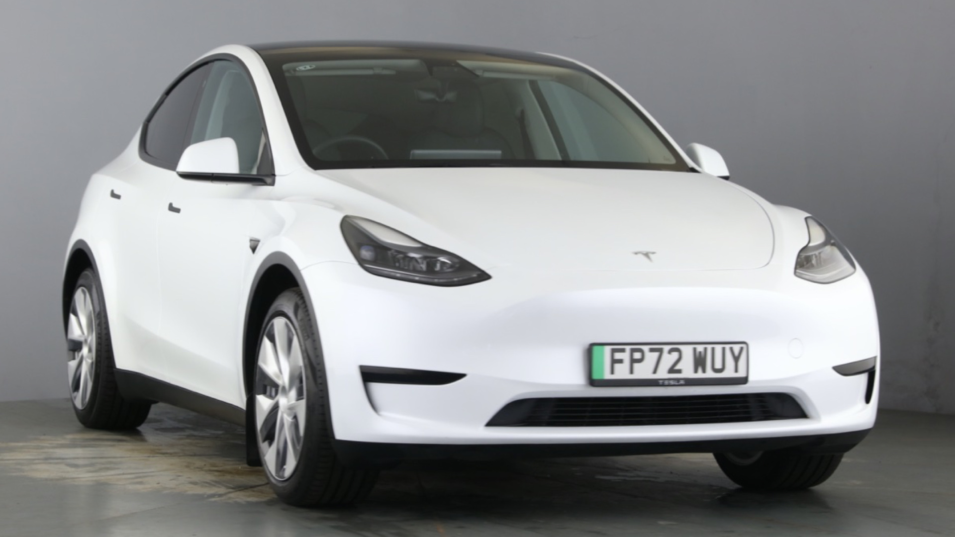 4021013 RWD 5dr Auto