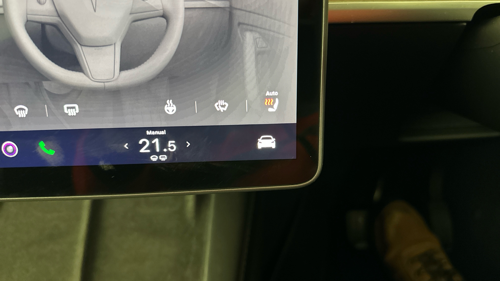 4021013 RWD 5dr Auto